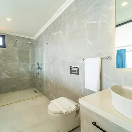 Luxurious Spacious With Sauna And Turkish Bath In Kalkan Kaş