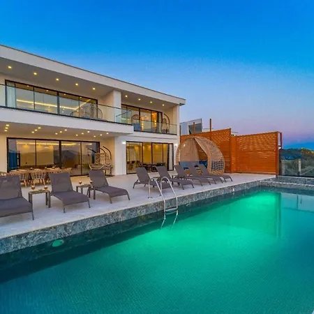 Luxurious Spacious With Sauna And Turkish Bath In Kalkan Kaş