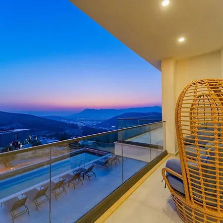 Luxurious Spacious With Sauna And Turkish Bath In Kalkan Villa