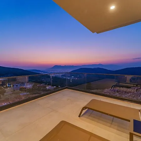 Luxurious Spacious With Sauna And Turkish Bath In Kalkan
