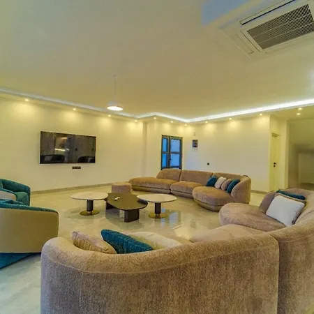 Luxurious Spacious With Sauna And Turkish Bath In Kalkan 别墅 *